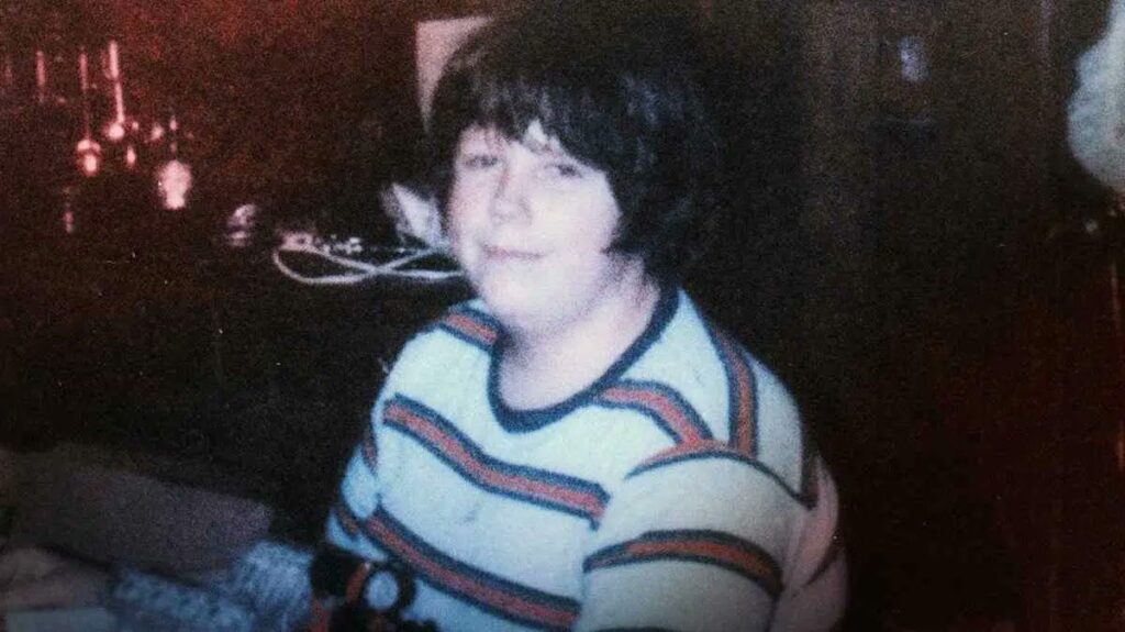 11歳のデヴィッド・グラッツエル。1980年コネチカット州で悪魔に憑かれてしまう